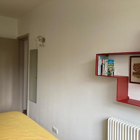 Vue Sur Jardin, 3 Pieces Apartment Париж Екстериор снимка