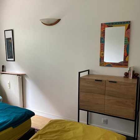 Vue Sur Jardin, 3 Pieces Apartment Париж Екстериор снимка